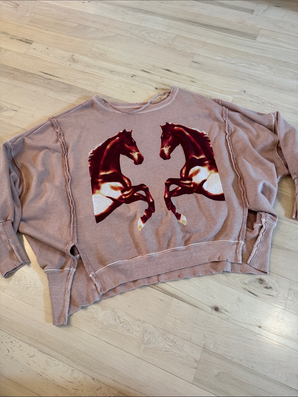 Free People Graphic Camden Pullover Sweatshirt-Mirrored Horses-S-Boho-Cozy - Picture 2 of 6